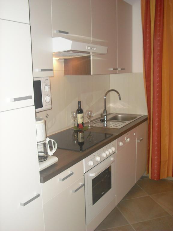Landhaus Granat Mayrhofen Habitación foto